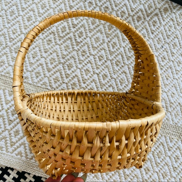 Woven Handmade Rattan Cradle Basket Home Decor - Picture 4 of 14